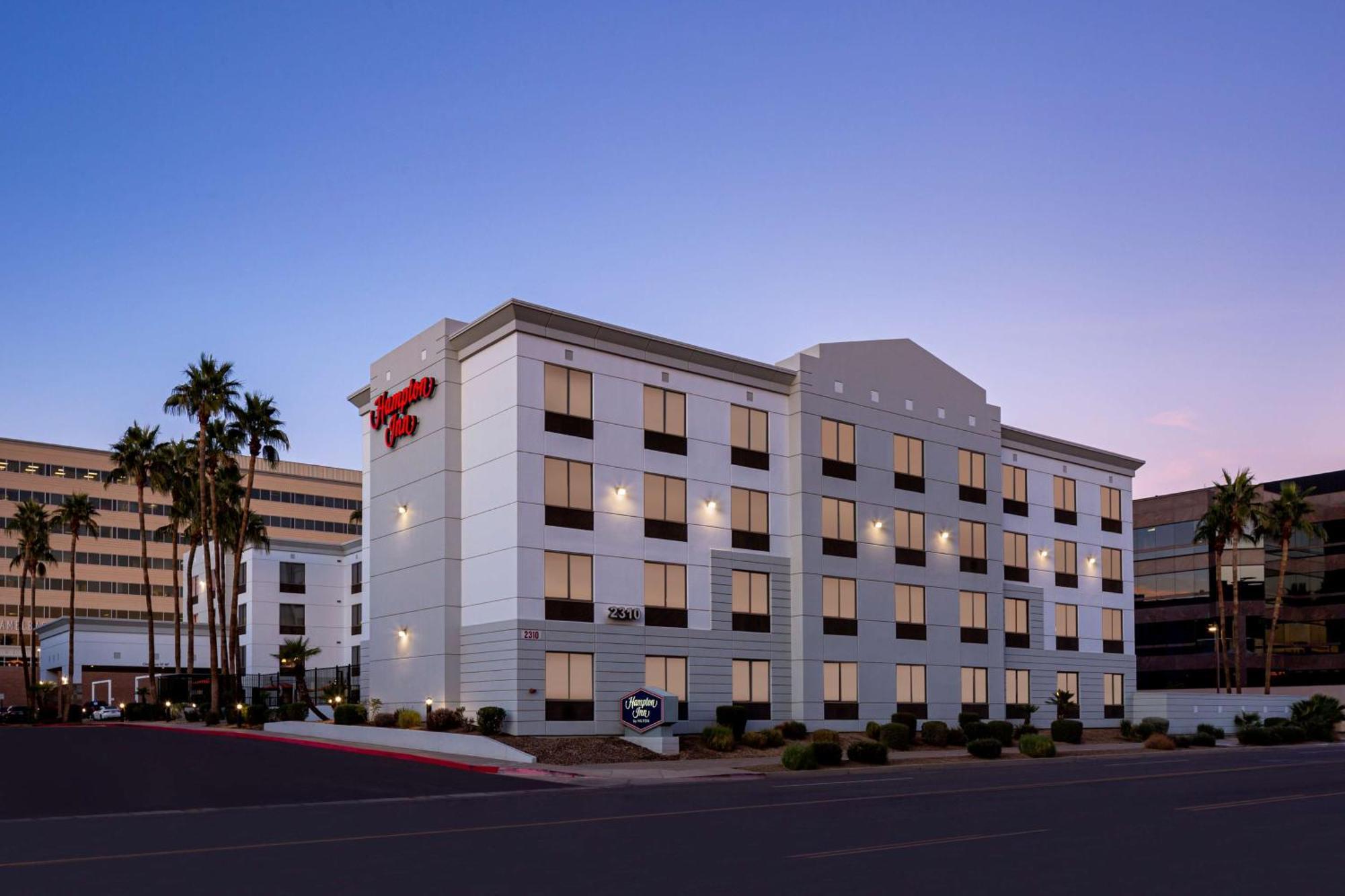 Hampton Inn Phoenix - Biltmore Exteriér fotografie